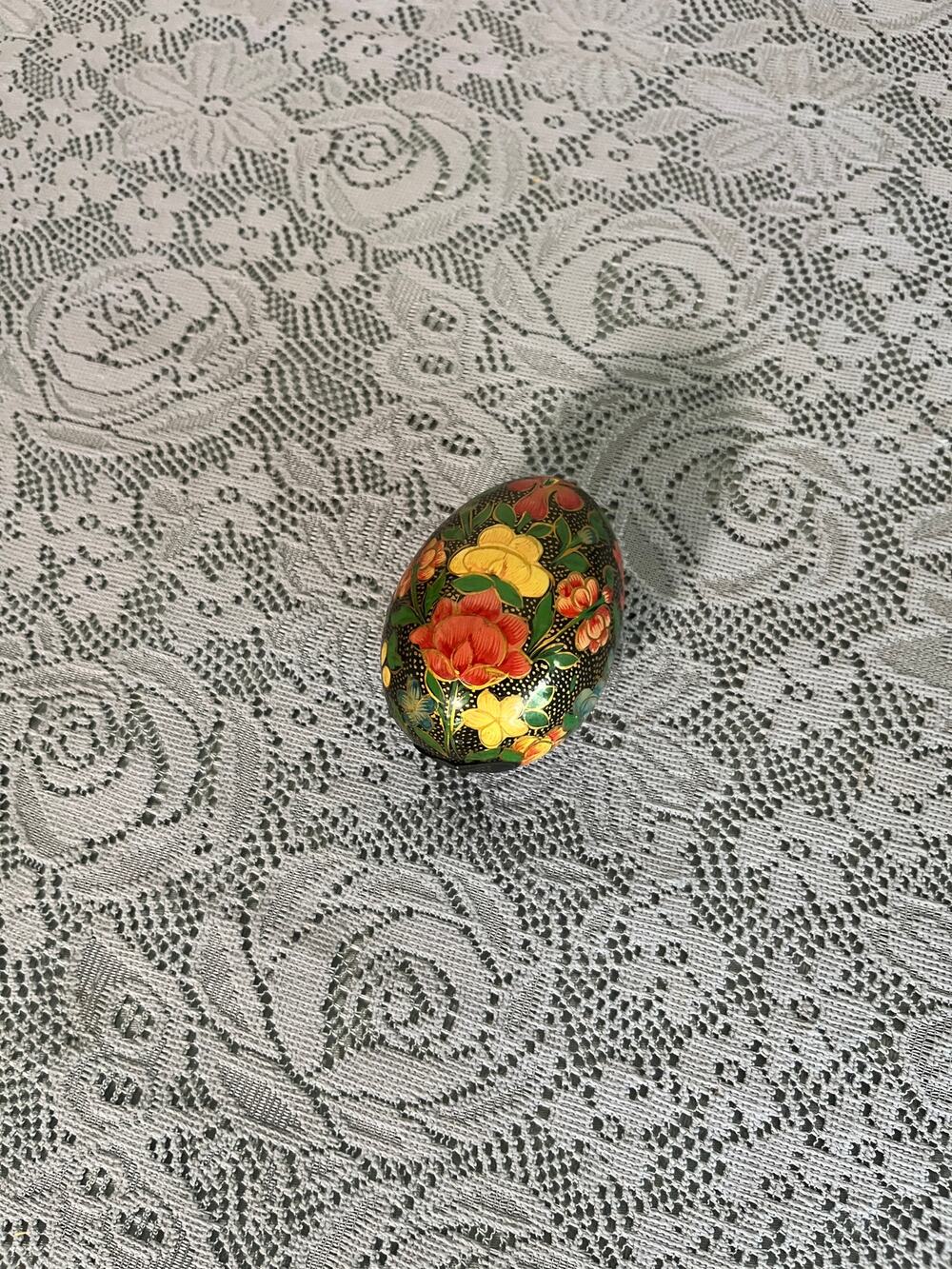 Vintage Kashmir Hand Painted Papier Mache Lacquered Floral Decorative Egg India